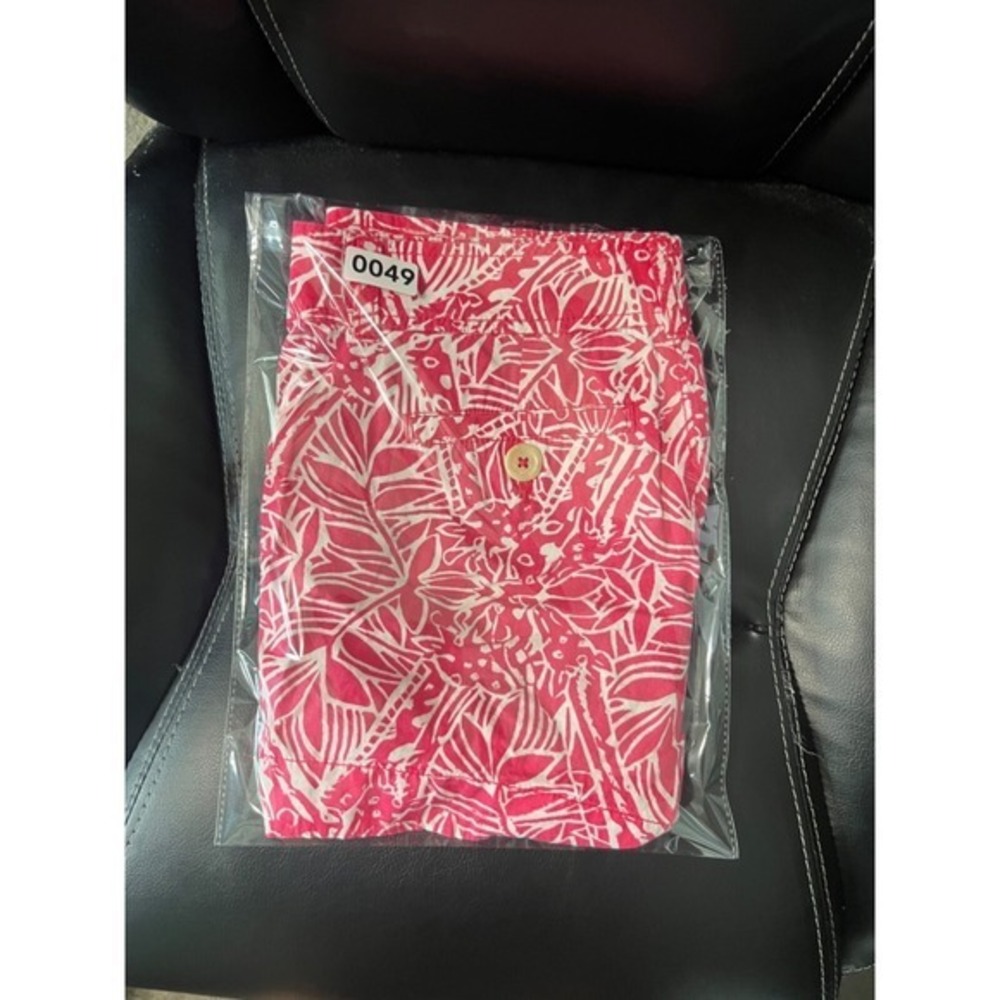 Lilly Pulitzer Pink White Giraffe Print Shorts Womens Casual Summer Tropical - Picture 12 of 12